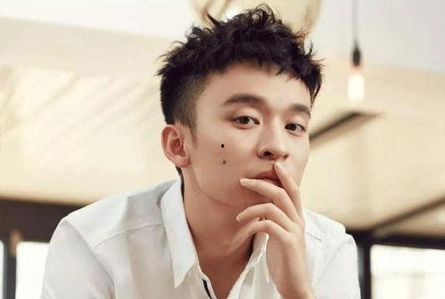 娱乐吃瓜君董子健